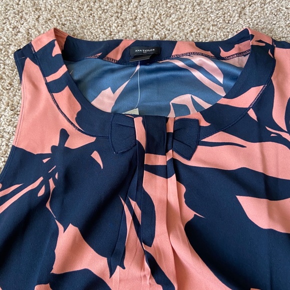 NWT Ann Taylor Shell - Picture 2 of 3
